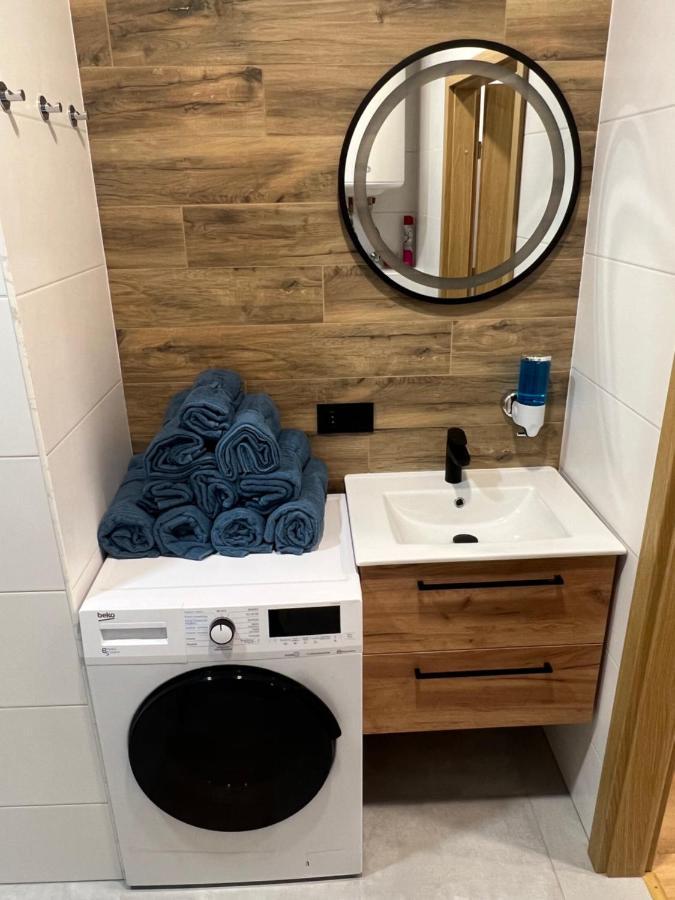 Wood Apartment Катовіце Екстер'єр фото