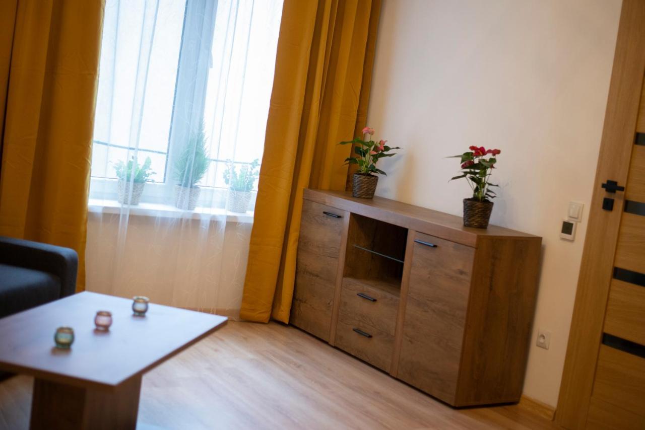 Wood Apartment Катовіце Екстер'єр фото