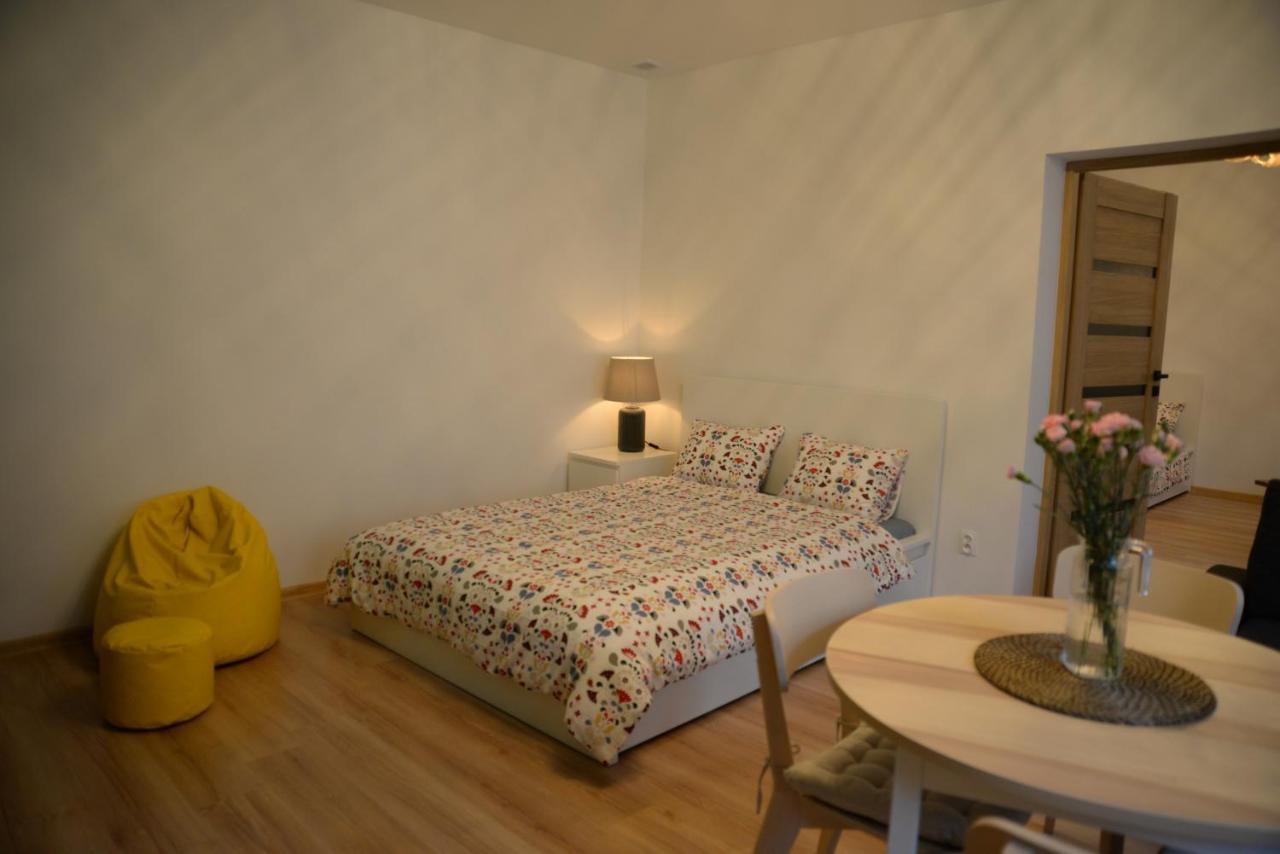 Wood Apartment Катовіце Екстер'єр фото